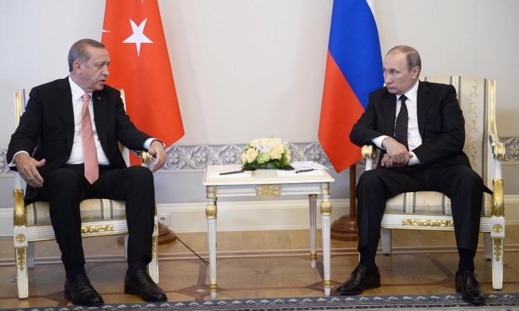 Erdoan i Putin dogovorili koordinaciju u odnosima koje će razvijati s vladom u Afganistanu