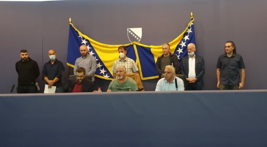 Sindikat poručio: Rješavati probleme u preduzećima namjenske industrije