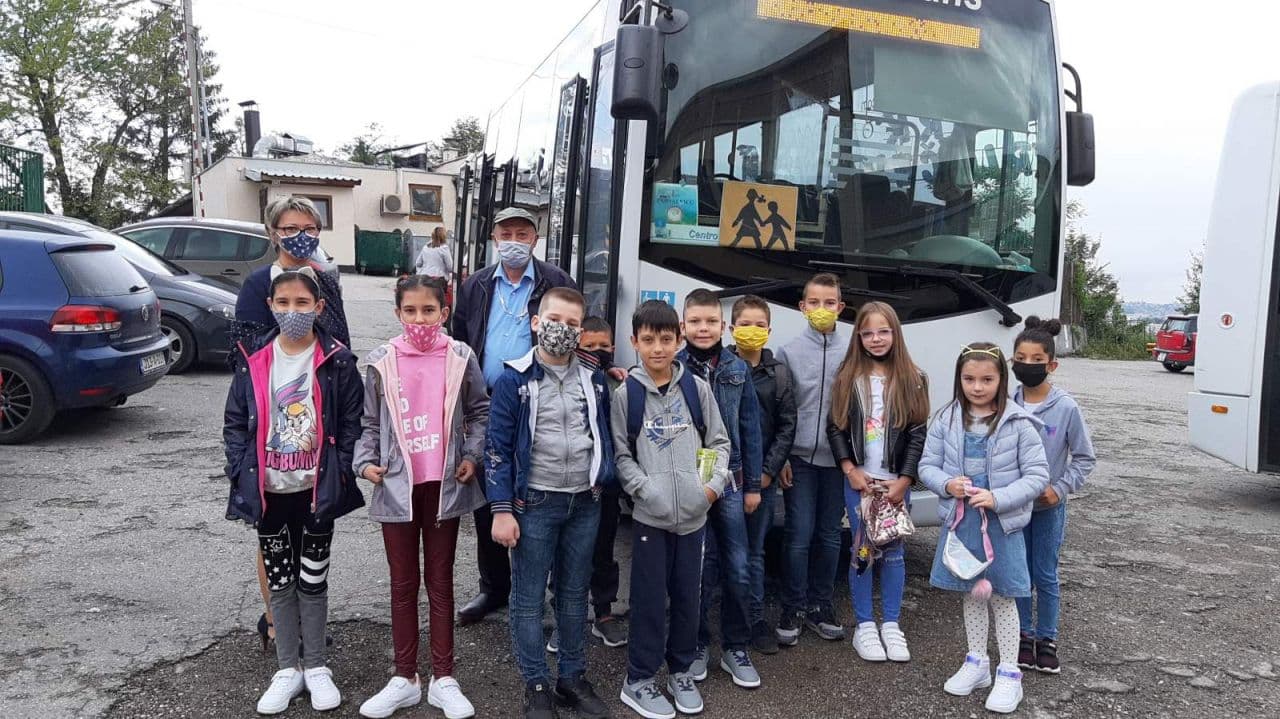 Od prvog školskog dana redovan i besplatan školski prevoz na Mošćanici, Hridu, Sedreniku i Vratniku