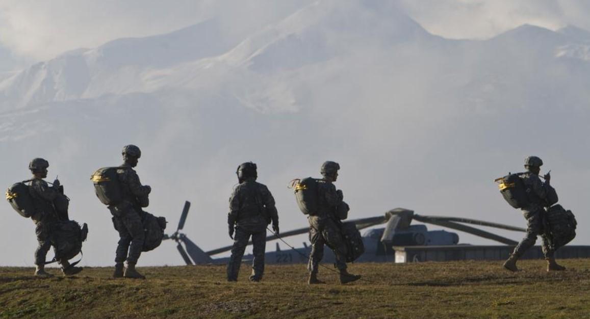 Srpske fantazije o povlačenju SAD s Kosova