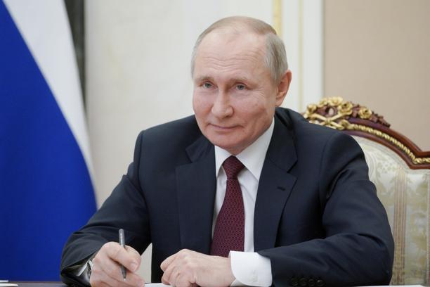 Putin u izolaciji, jedna osoba iz njegove okoline pozitivna na koronavirus
