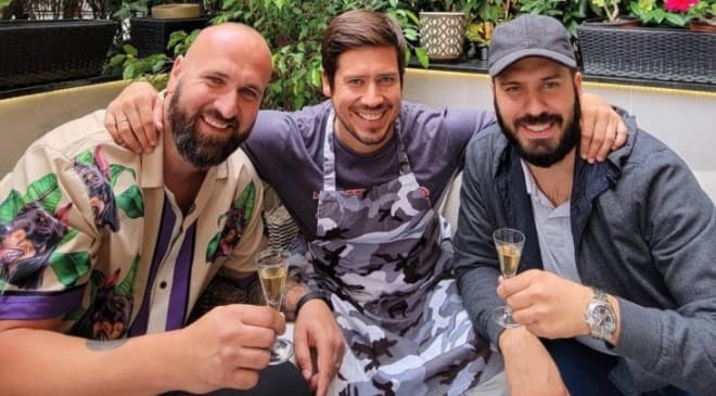 Tri brata i jedna fotografija: Sinovi Marinka Rokvića na okupu