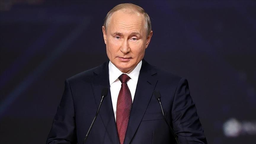Putin: Desetine ljudi iz mog okruženja zaraženo koronavirusom