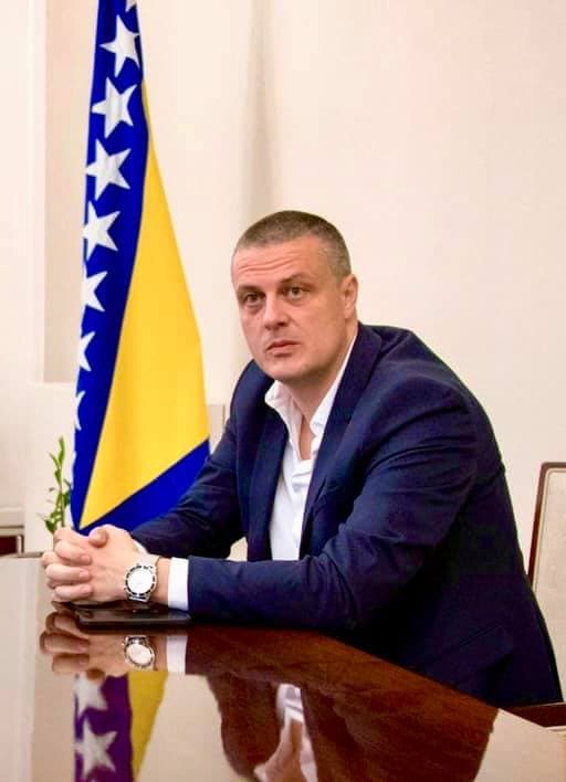 Mijatović: Dodik je uz pomoć SDS-i PDP-a, a uz podršku HDZ-a od BiH napravio zemlju slučaj