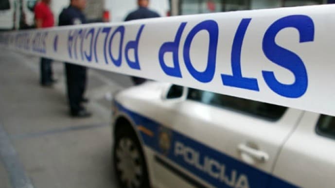 U pucnjavi sinoć ubijene najmanje tri osobe