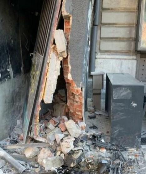 Beograd: Vozio 100 kilometara na sat, zabio se u zgradu i pobjegao