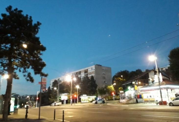 Policajci sa pancirima nakon sat vremena uhvatili muškarca sa pištoljem