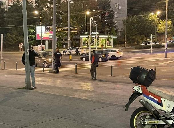 Pogledajte kako je policija savladala muškarca koji je nasumično pucao u Beogradu