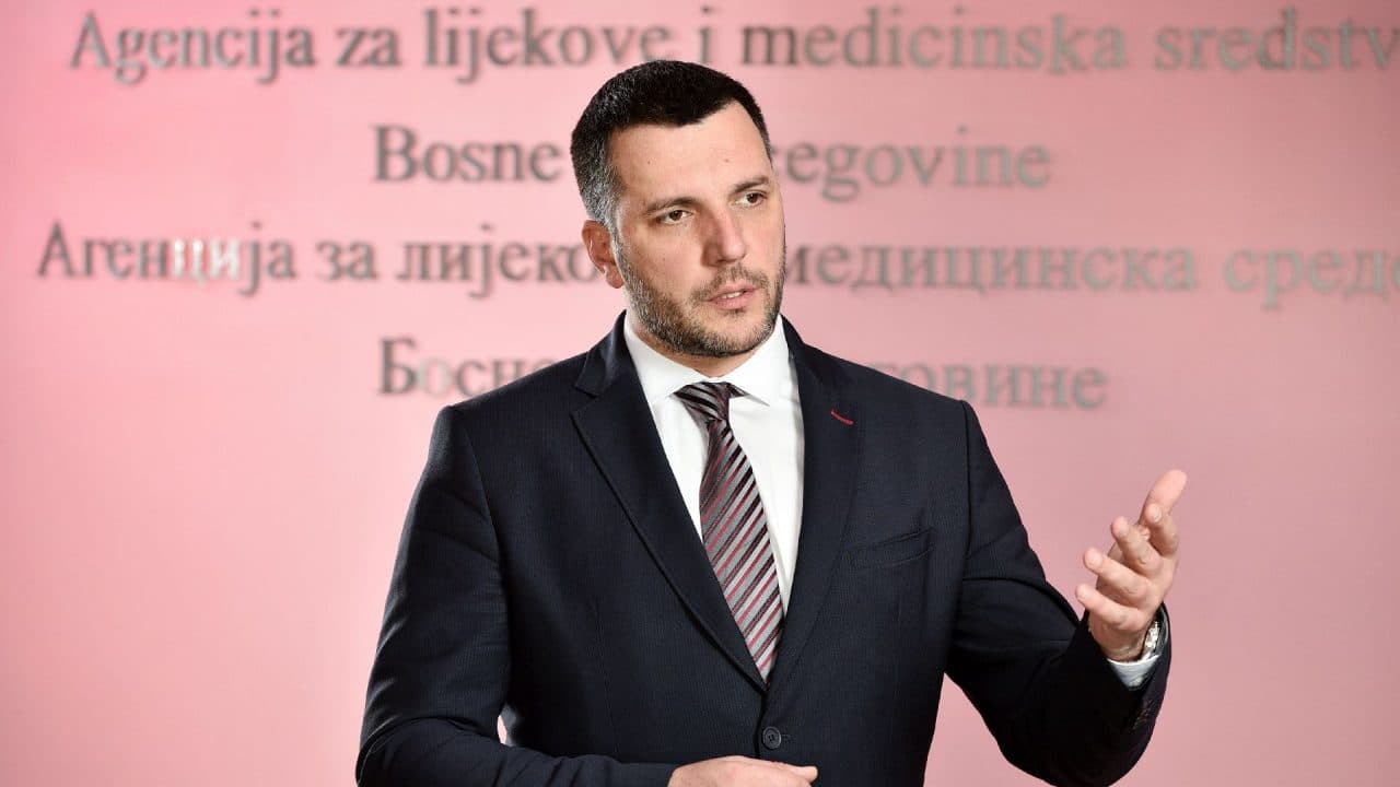 Nakon jučerašnjih izjava pojedinaca, Agencija za lijekove i medicinska sredstva BiH nastavlja redovne aktivnosti