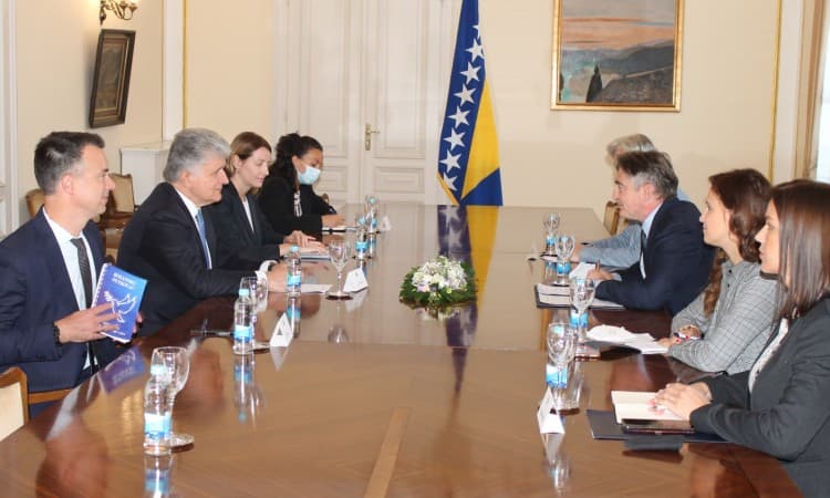 Komšić i Jenča o aktuelnoj političkoj situaciji u BiH i trenutnim blokadama