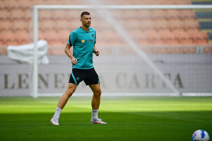 Inzagi otkrio karte za derbi: Džeko predvodi "Nerazure"