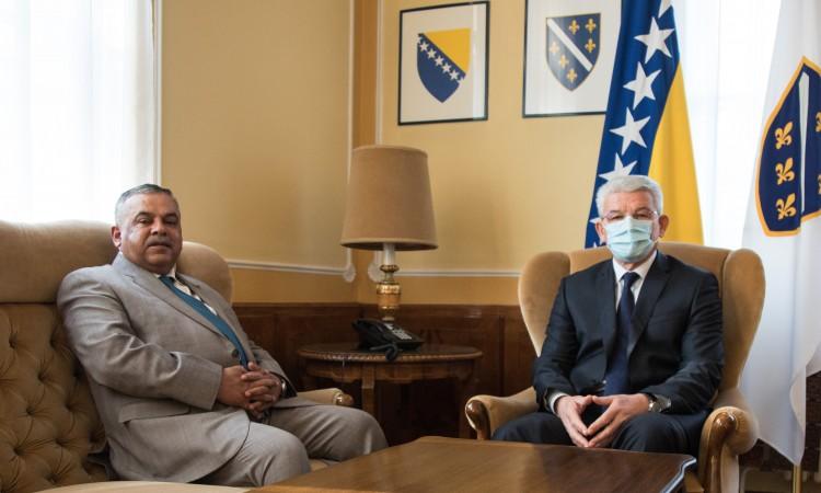 Džaferović primio u nastupnu posjetu pakistanskog ambasadora