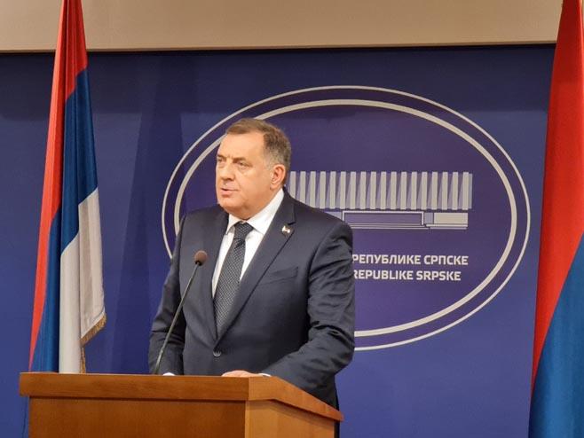 Dodik Izetbegovićevo pismo nazvao političkim ludilom Sarajeva