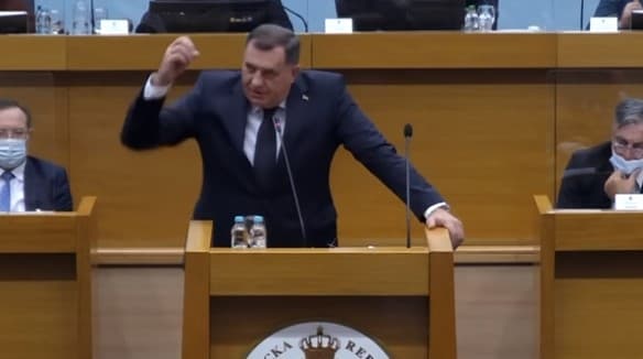Dodik poručio da mu porodica jedva preživljava, nemaju zaposlenje i posluju u minusu
