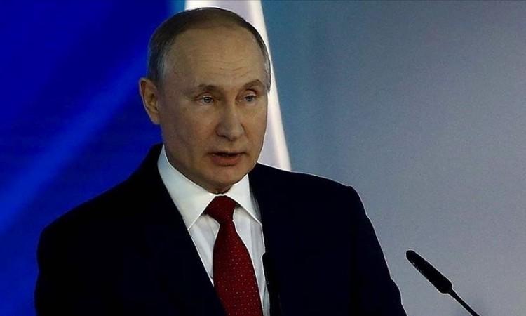 Putin traži od vojske da izgradi poljske bolnice za pacijente oboljele od Covida