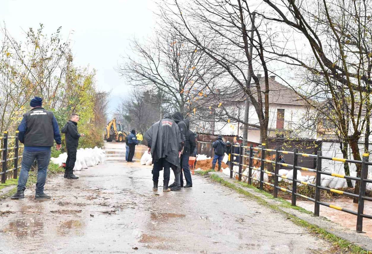 SDS: Vide li premijer i ministri kakva je kataklizma pogodila Istočno Sarajevo