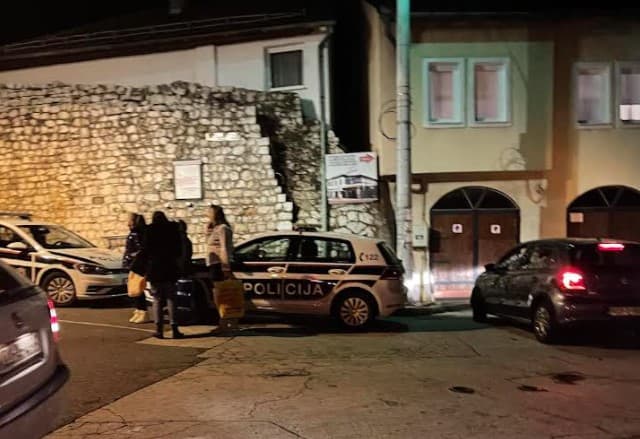 Drama u Sarajevu: Jedna osoba ranjena u pucnjavi na Višegradskoj kapiji