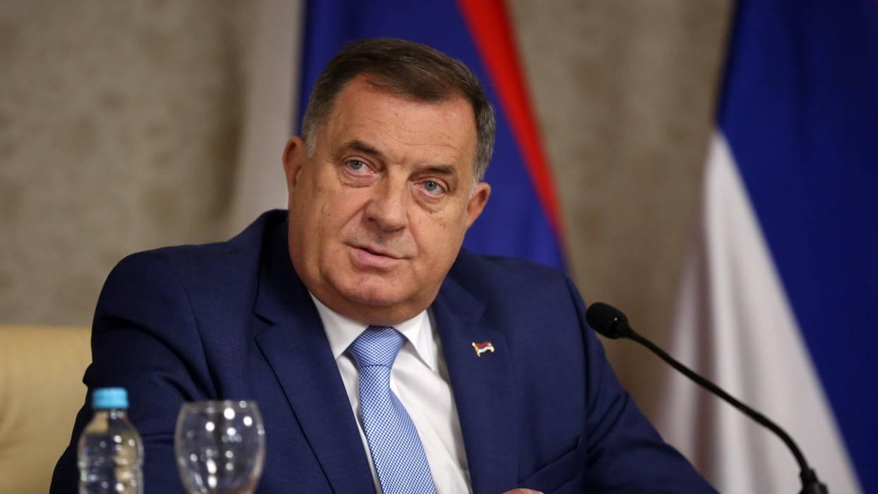 Dodik: Sarajevo će u dijalogu morati da vrati određene stvari