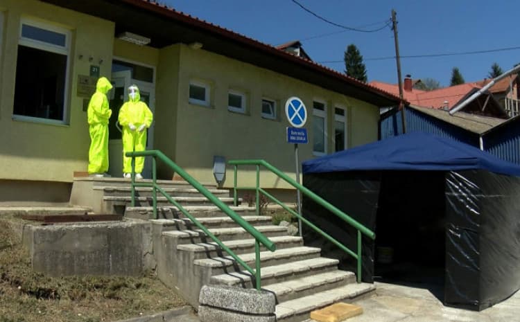 U RS preminulo sedam osoba, novozaraženih 442