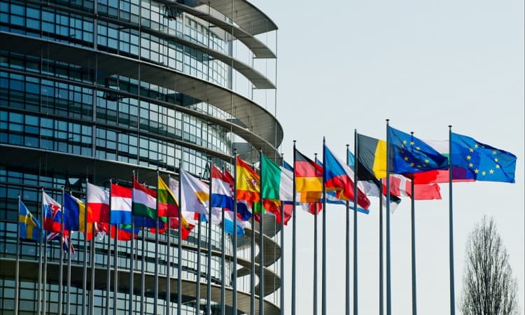 Italija i Francuska potpisuju sporazum o promjeni ravnoteže snaga u Evropi