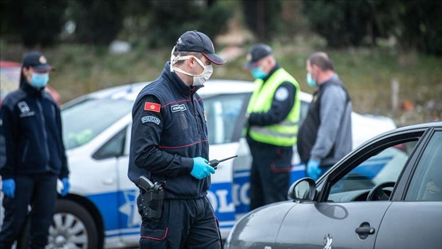 Novosađanka uhapšena u Budvi: Roditelji prijavili da je zvala djecu u taksi