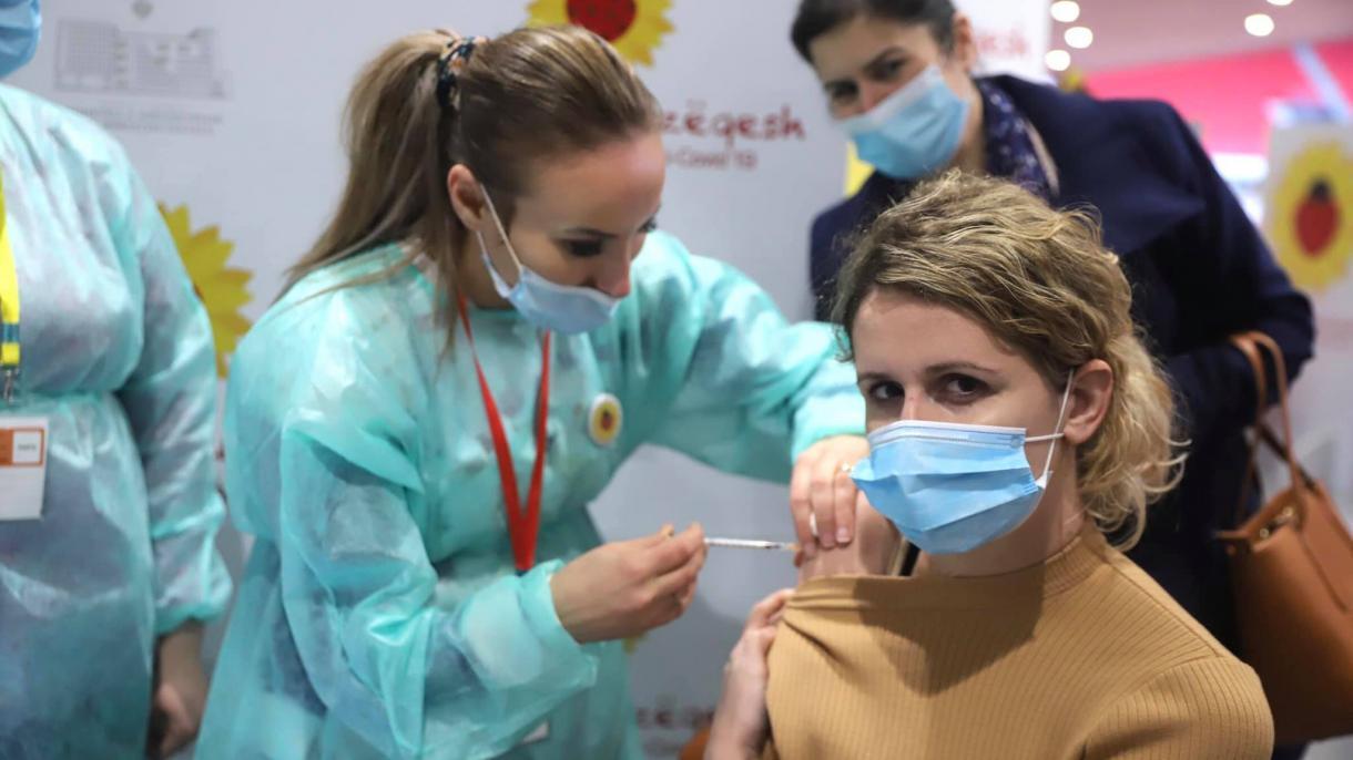 Opet smo prvi, ali odzada: Pogledajte postotke vakcinisanja u zemljama regiona