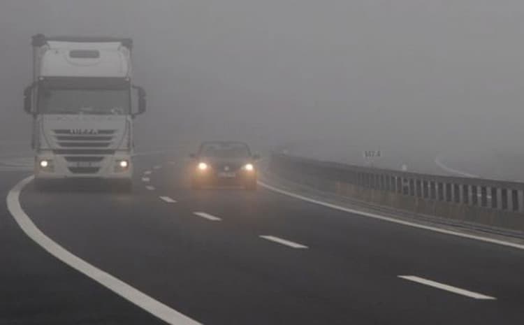 Stanje na putevima u BiH: Gusta magla smanjuje vidljivost