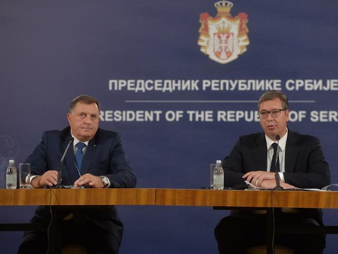 Dodik se sastao sa Vučićem