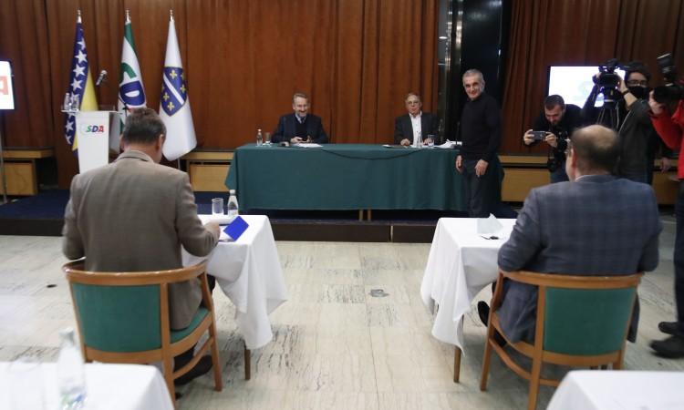 Predsjedništvo SDA raspravlja o aktualnoj političkoj situaciji