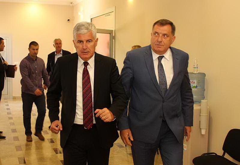 "Slobodna Dalmacija": Čović i šačica njegovih hadezeovaca pokušali su zajedno s Dodikom ozakoniti slobodu negiranja četničkih pokolja u BiH