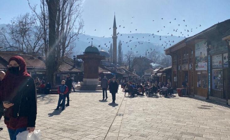 Danas sunčano, temperature do 10 stepeni: Žuti meteoalarm upaljen za Sarajevo zbog magle