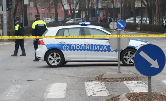 U Banjoj Luci pretresi na 14 lokacija, uhapšeno devet osoba