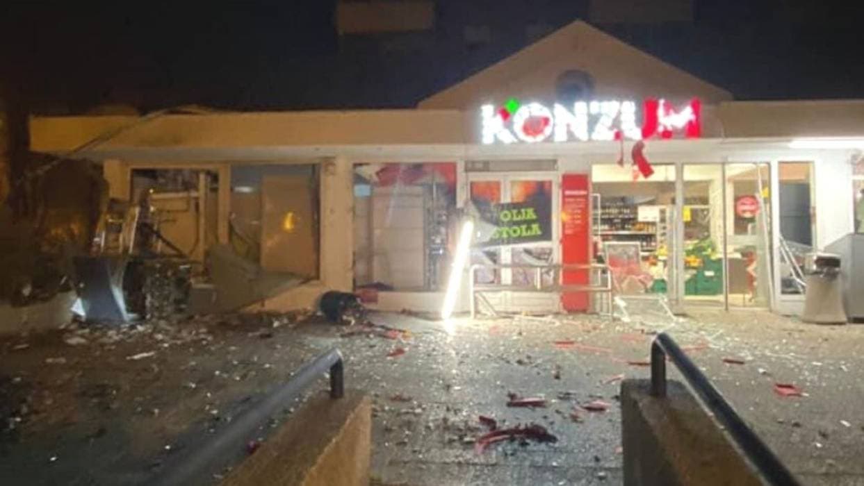 Detonacija u Zagrebu: Građani izašli na ulice od straha, vidjeli da je raznesen bankomat