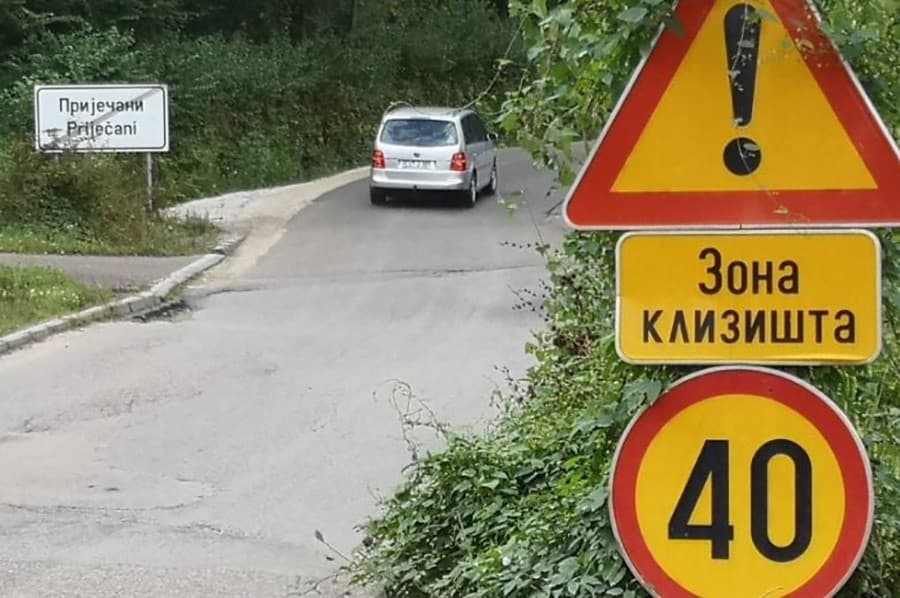 Aktivirano klizište: Otežan saobraćaj na dionici magistralnog puta Foča - Goražde