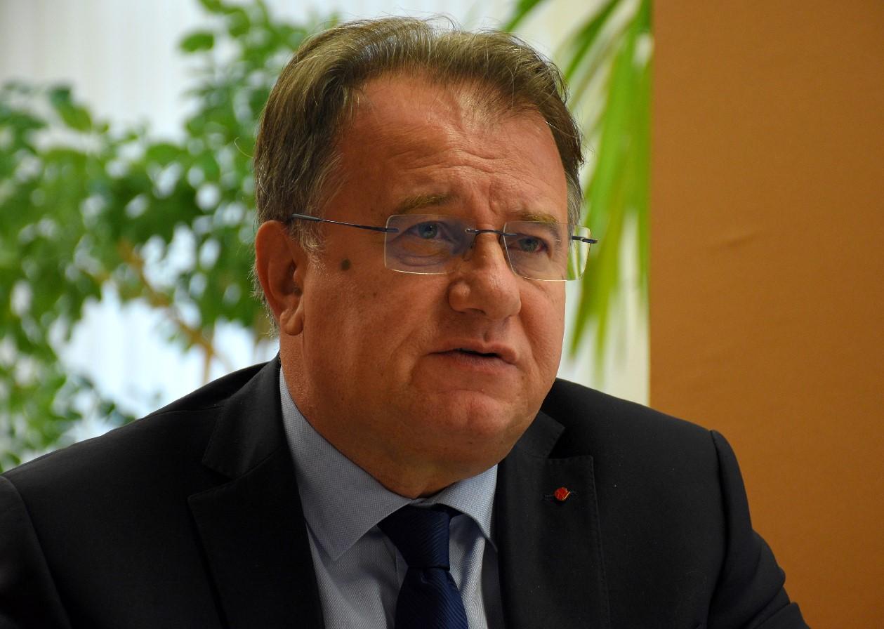 Nermin Nikšić: Izbori će biti, RS ne može jednostrano "vraćati" nadležnosti s države