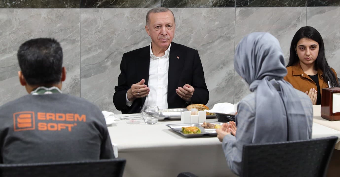 Erdoan: Turska lira, turska lira, morat ćete se naviknuti