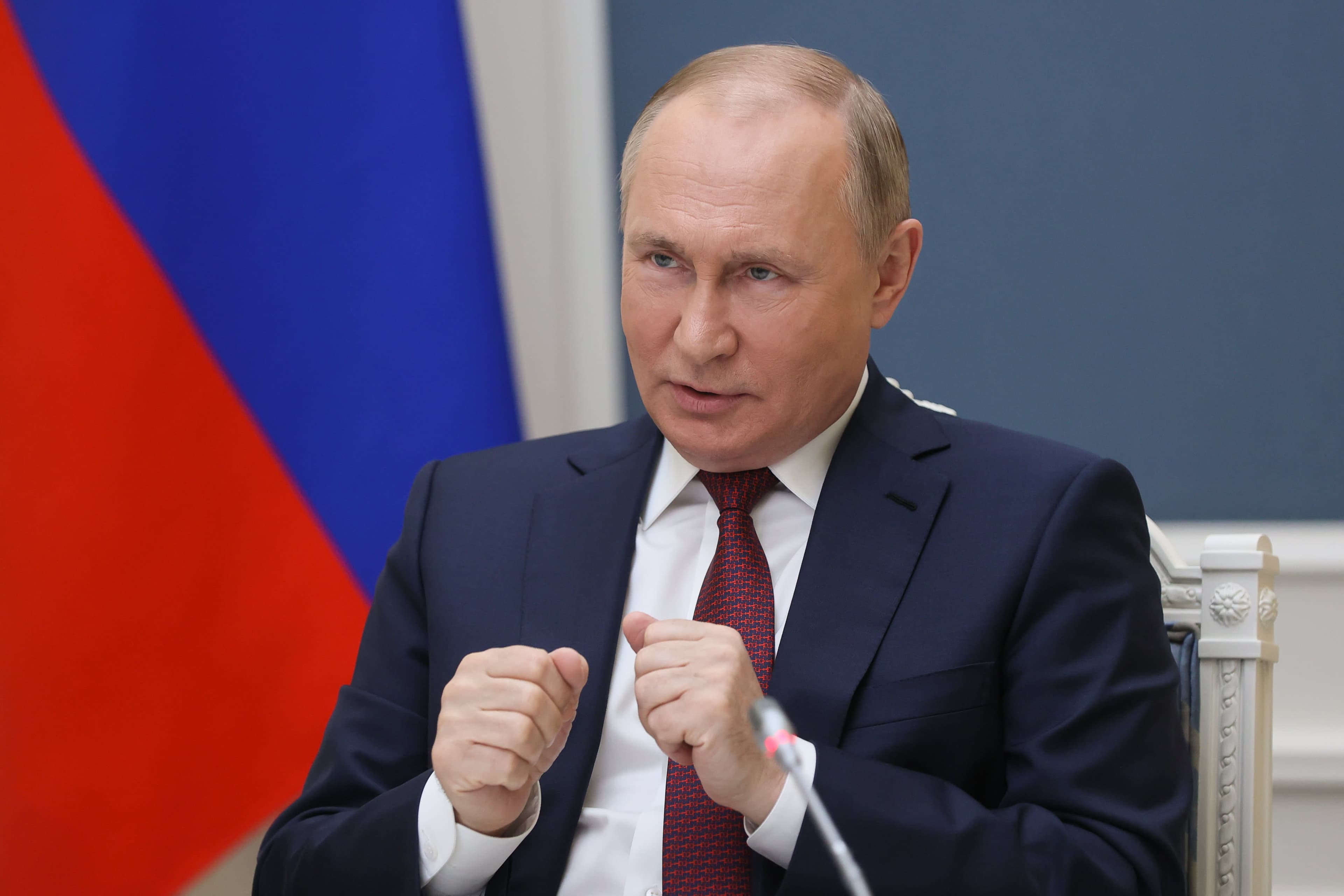 Putin: Vojni stručnjaci će mi dati sugestiju za odgovor na širenje NATO-a
