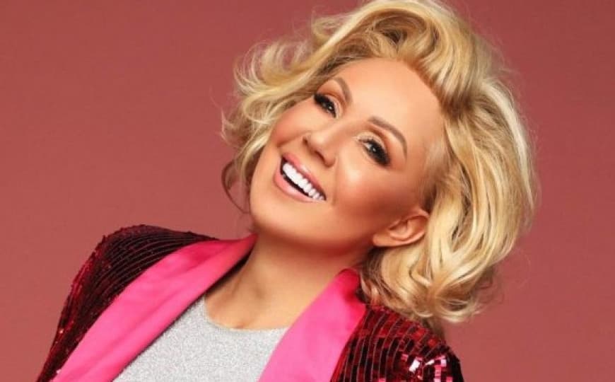 Lepa Brena otkrila šta tokom zime stavlja na lice: Zbog ovog rituala izgleda 10 godina mlađe