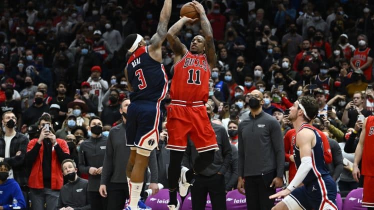 Nekoliko sjajnih duela u NBA: Nevjerovatan koš Derozena za pobjedu Čikaga, novi rekord Stefa Karija