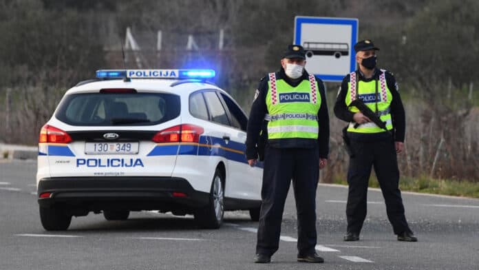 Državljanin BiH poginuo u Hrvatskoj: Zbog orkanskog udara vjetra sletio u provaliju