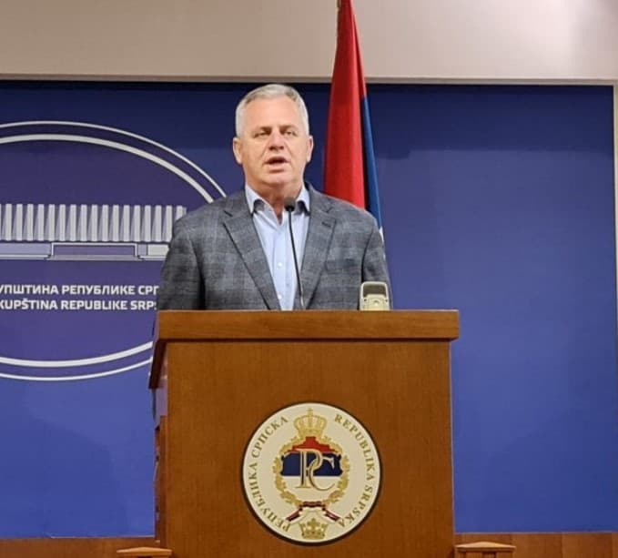 Stanić: Firme iz FBiH kupuju imovinu po RS