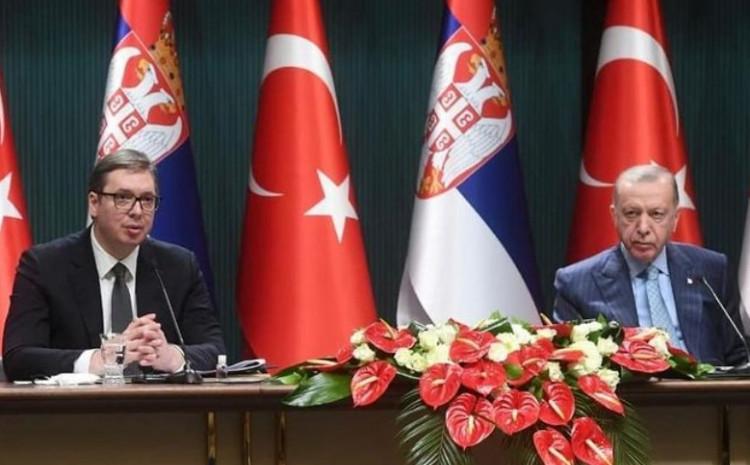 Erdoan se zahvalio Vučiću na njegovoj prigodnoj poruci nakon posjete Ankari