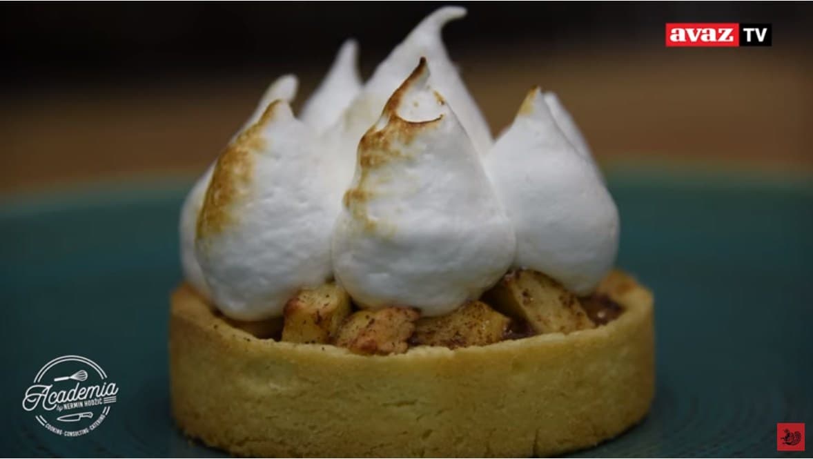 Tart s jabukama | KUHAJMO ZAJEDNO