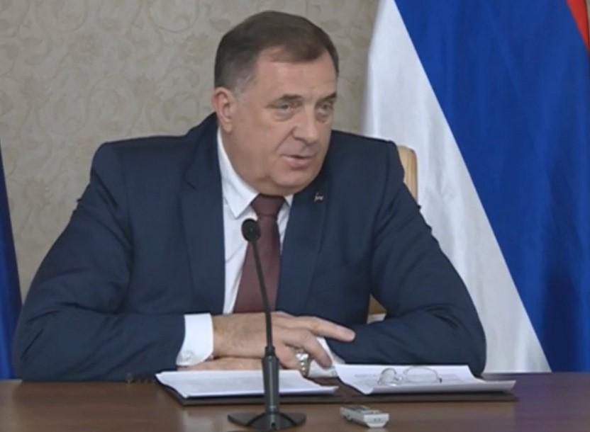 Dodik: Komšić nije bio u Španiji u ime BiH