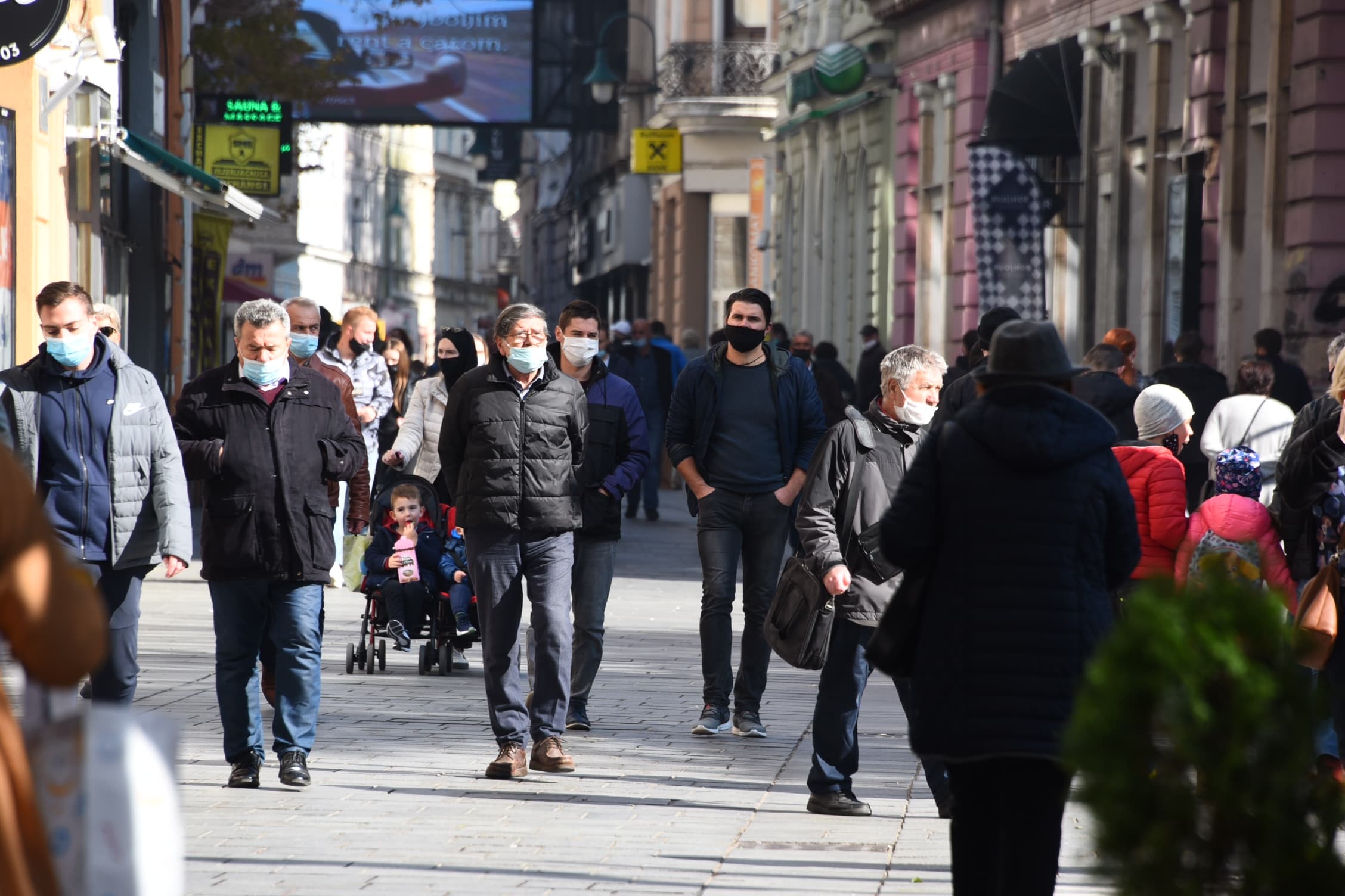 U BiH još 19 umrlih i 1.289 zaraženih koronavirusom