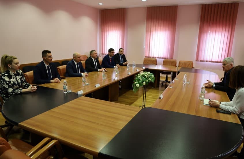Čović se sastao sa gradonačelnikom Vinkovaca i Vukovarsko srijemskog kantona