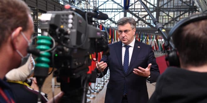 Plenković: Situacija jako podsjeća na Hrvatsku i 1991., sad treba pripaziti na stabilnost BiH, Crne Gore i Kosova