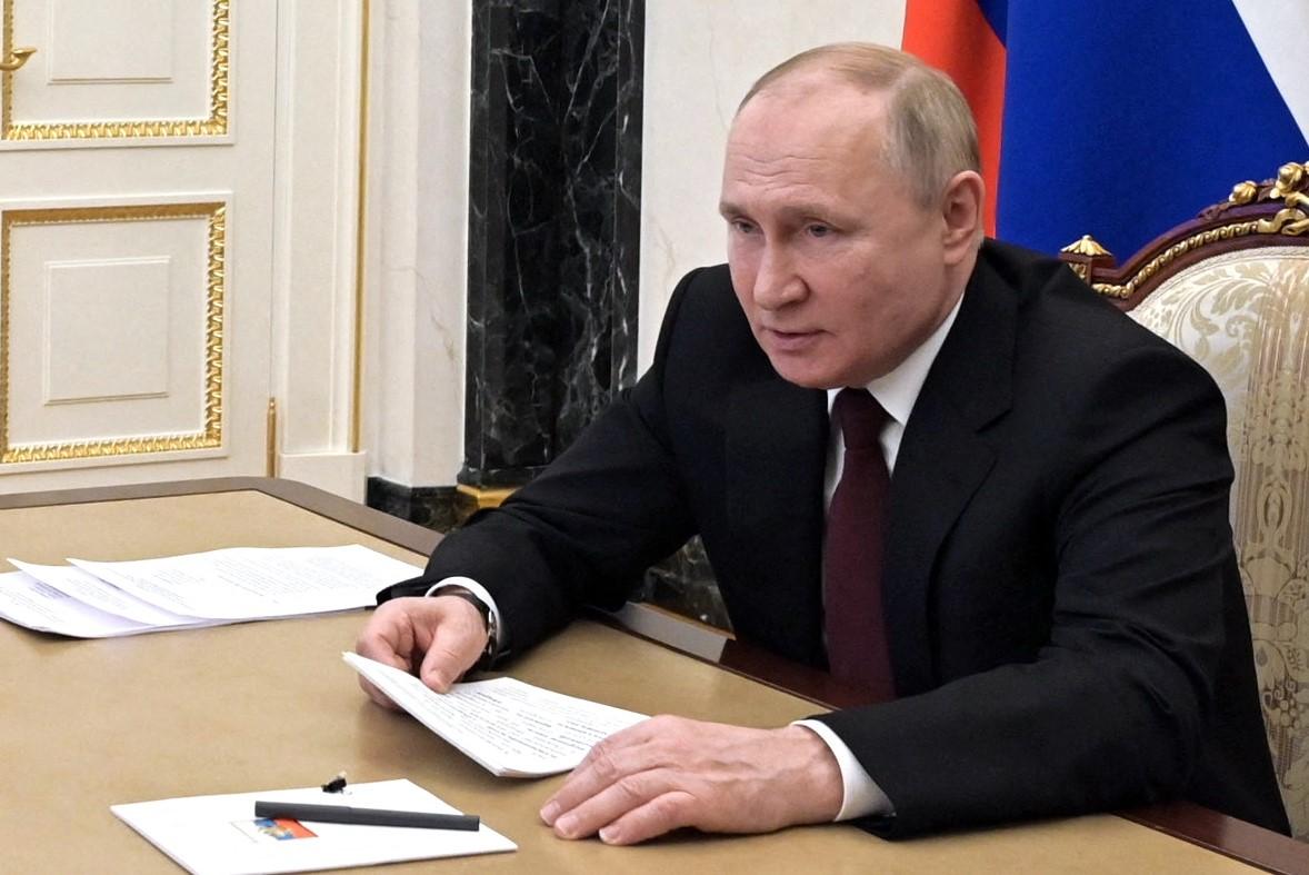 Financial Times: Putin naglo otkazao obraćanje na televiziji, htio najaviti pregovore