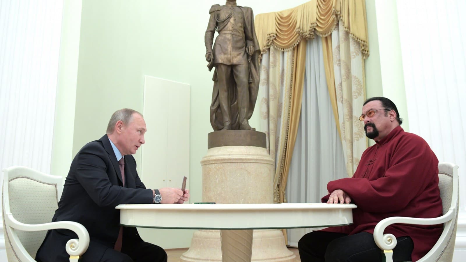 Putinov prijatelj i američki glumac s ruskim pasošem: Na Rusiju i Ukrajinu gledam kao na jednu porodicu