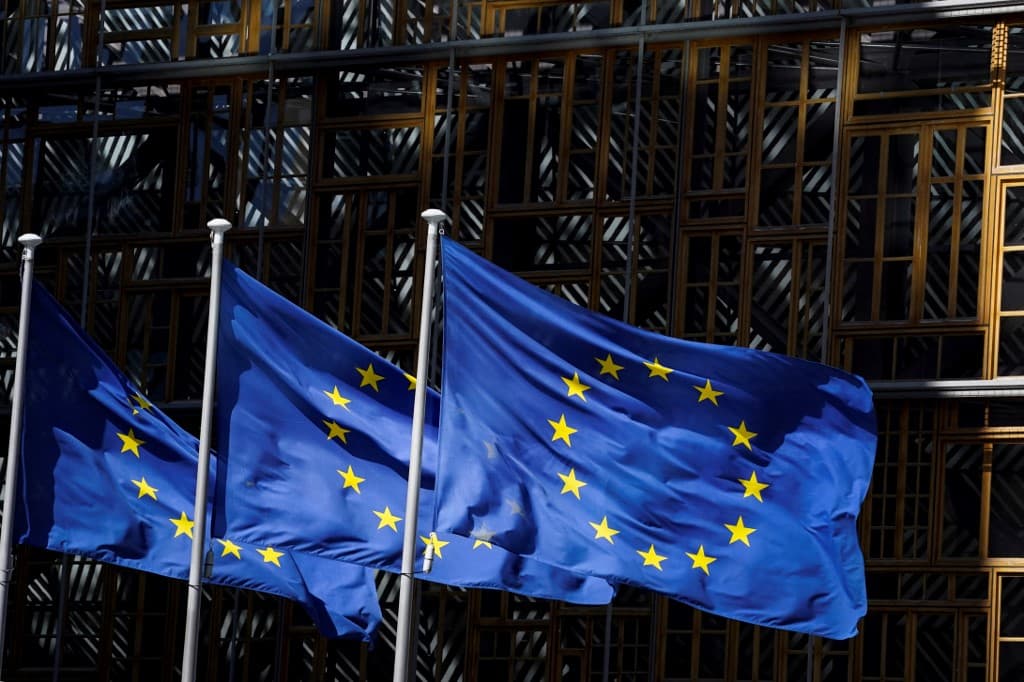 EU uvodi sankcije za 160 Rusa, procurila tri imena